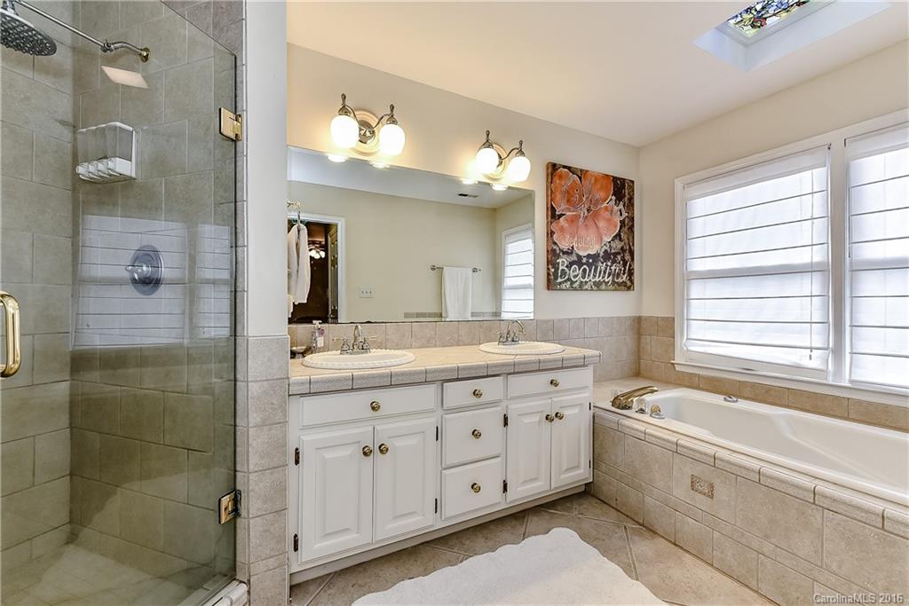 5000 Laurel Grove Lane Matthews NC 28104