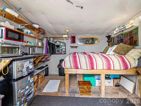 50 Dogwood Circle Penrose NC 28766