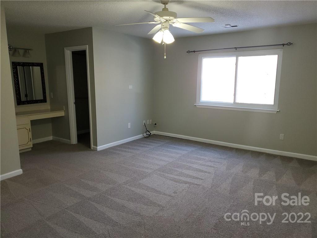4925 Cricklewood Lane Charlotte NC 28212