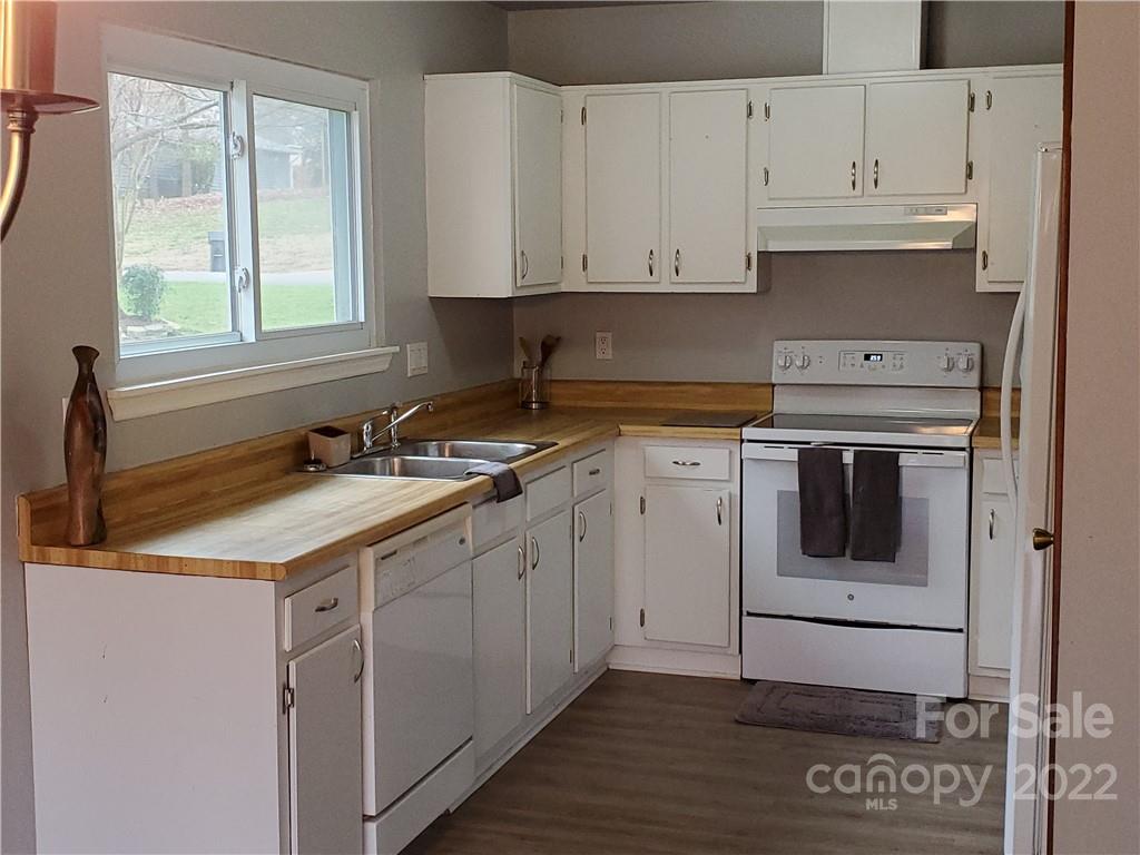 4925 Cricklewood Lane Charlotte NC 28212