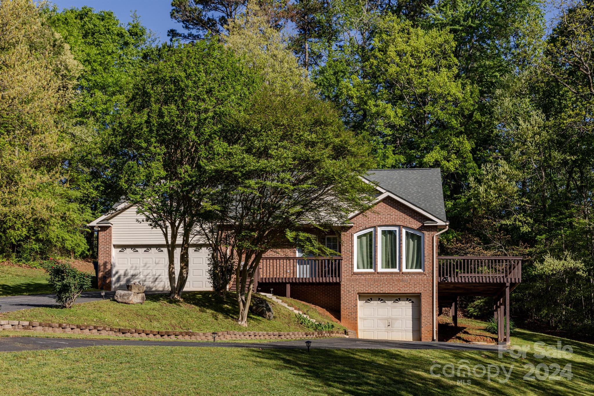 86 Sharon Valley Drive Hickory NC 28601