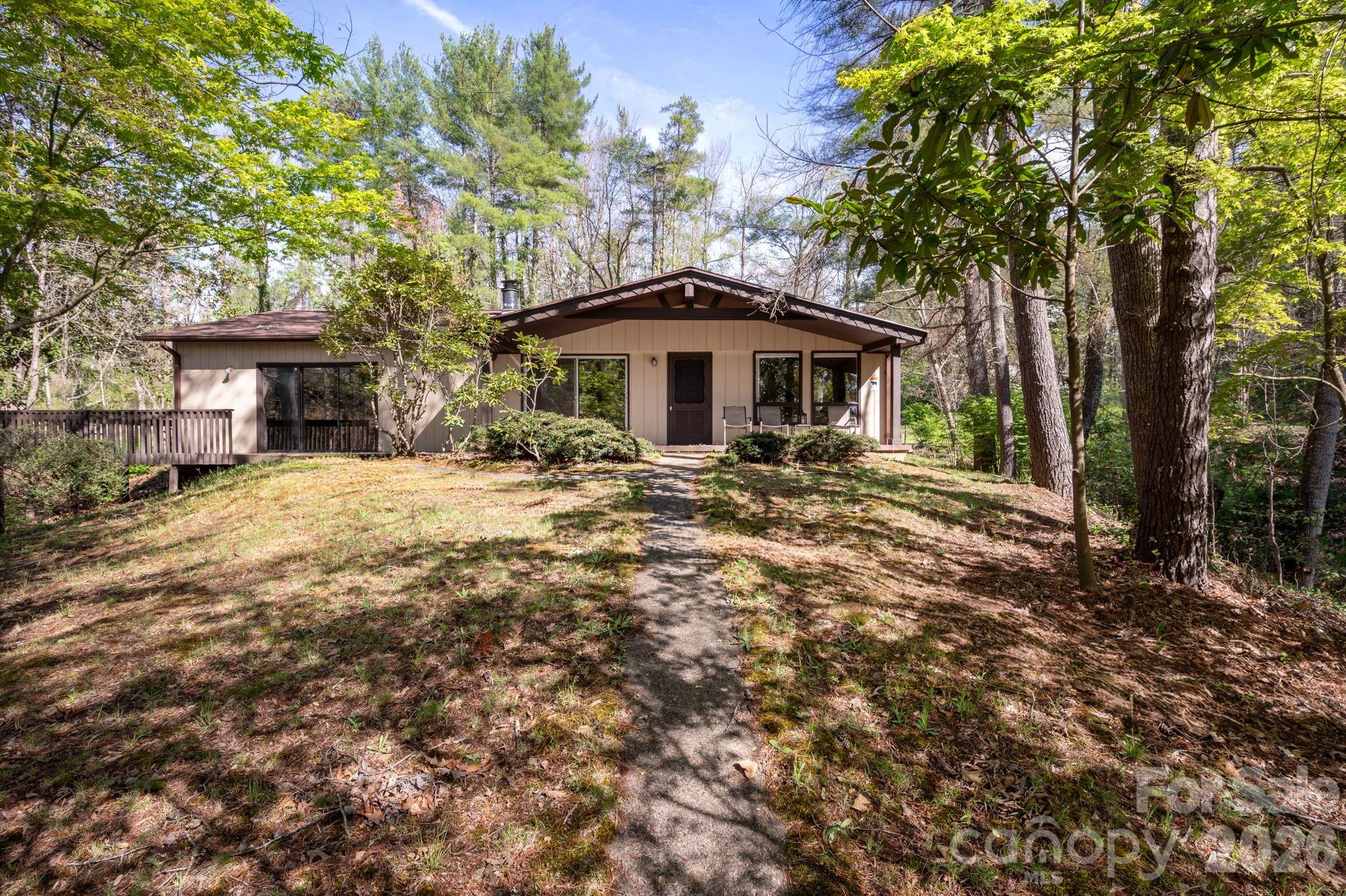 111 Hidden Pond Lane Asheville NC 28804