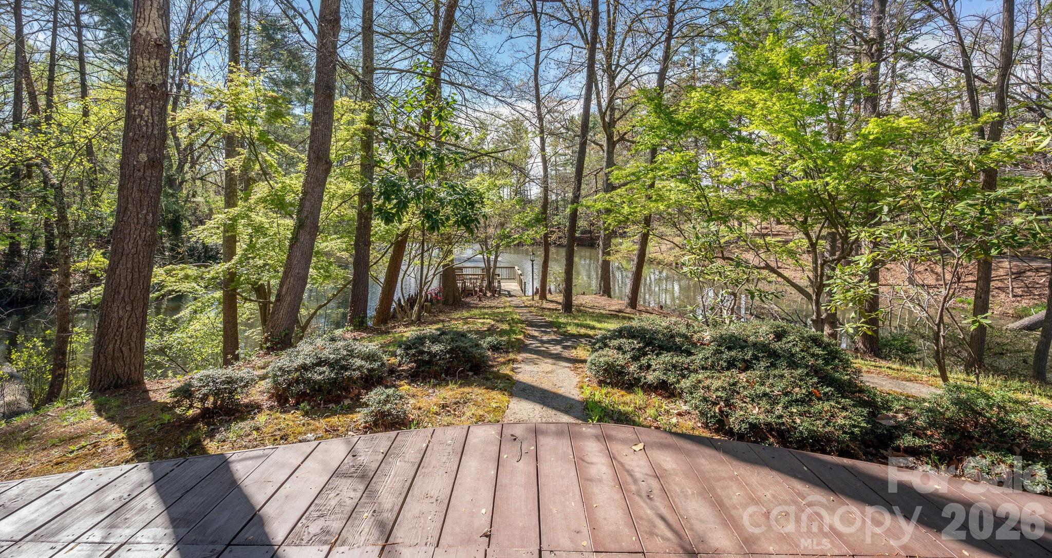 111 Hidden Pond Lane Asheville NC 28804