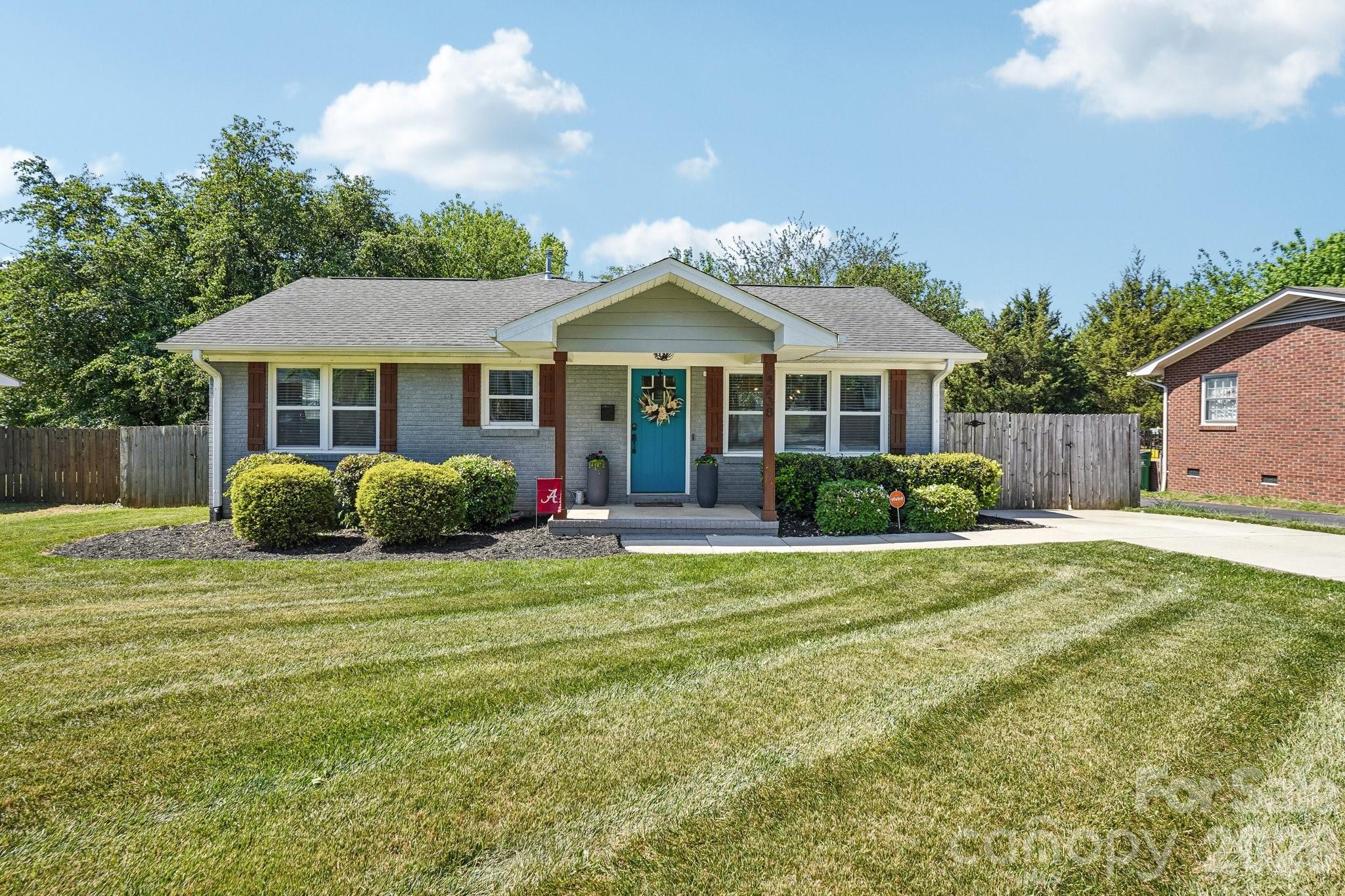4238 Donnybrook Place Charlotte NC 28205