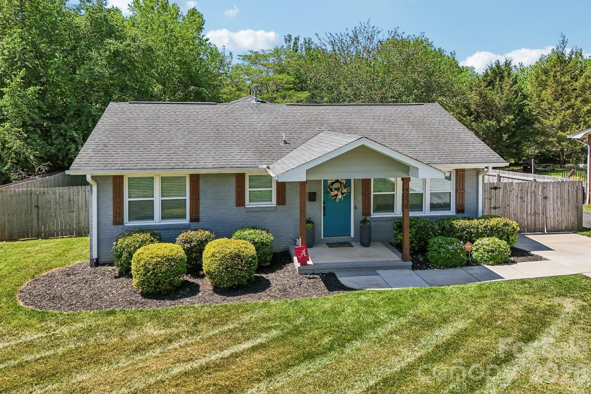 4238 Donnybrook Place Charlotte NC 28205