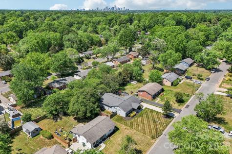 4238 Donnybrook Place Charlotte NC 28205