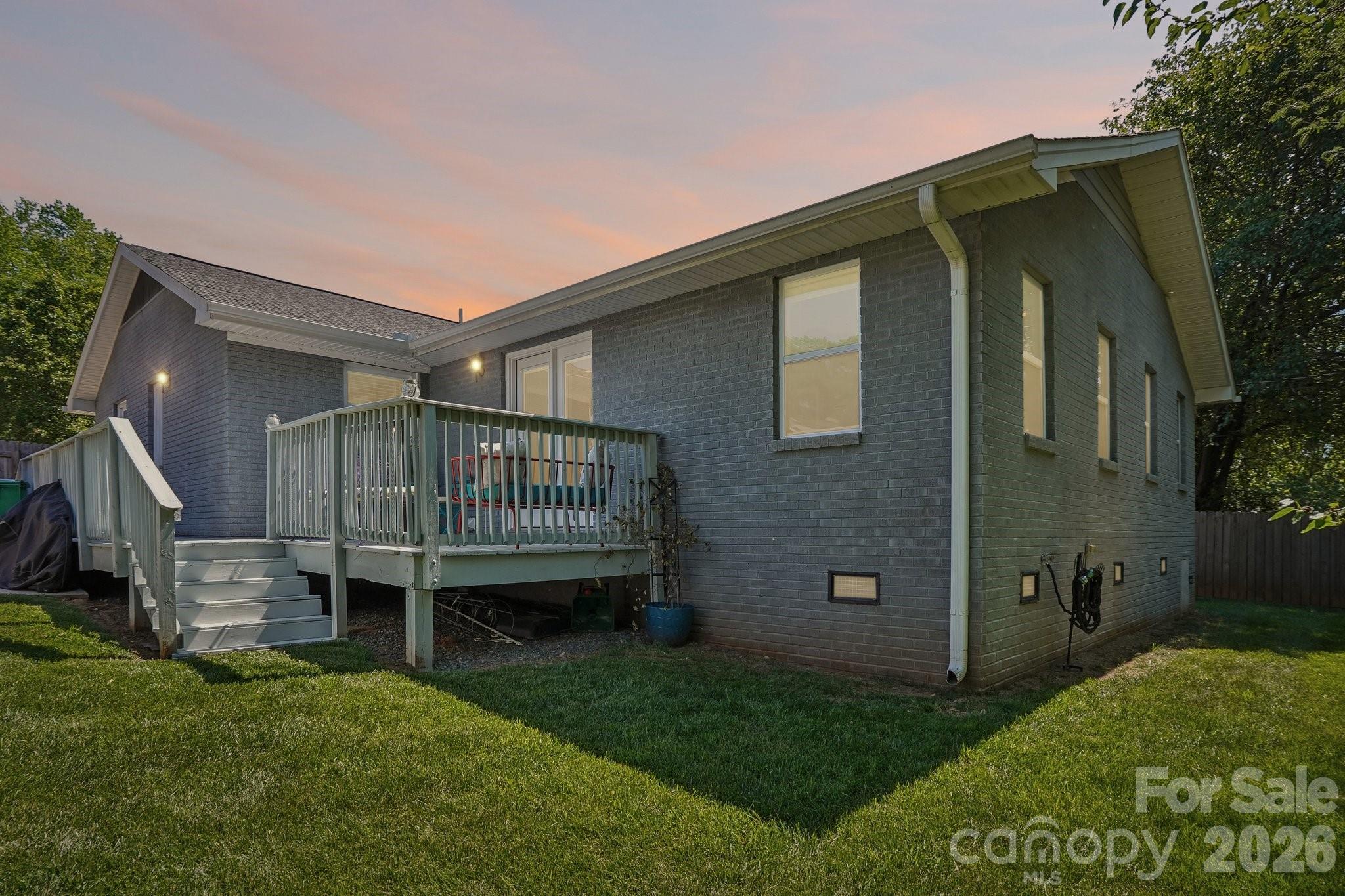 4238 Donnybrook Place Charlotte NC 28205