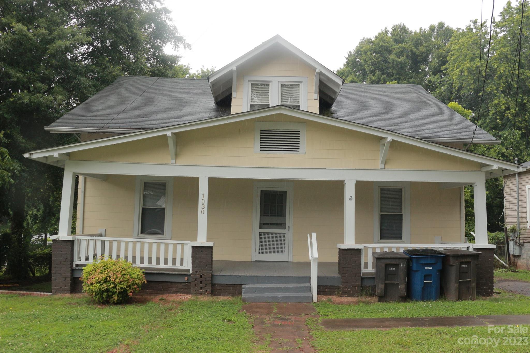 1030 5th Street Statesville NC 28677