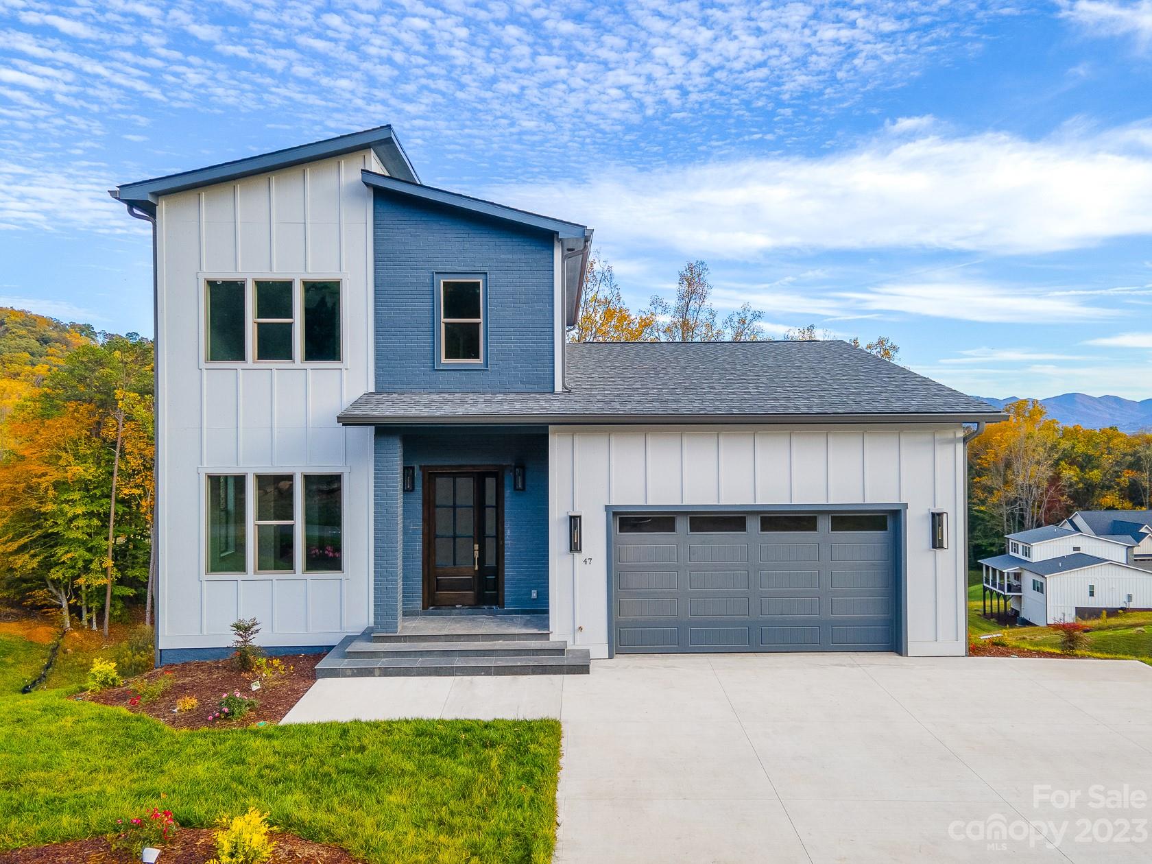 47 Bridgeway Drive Candler NC 28715