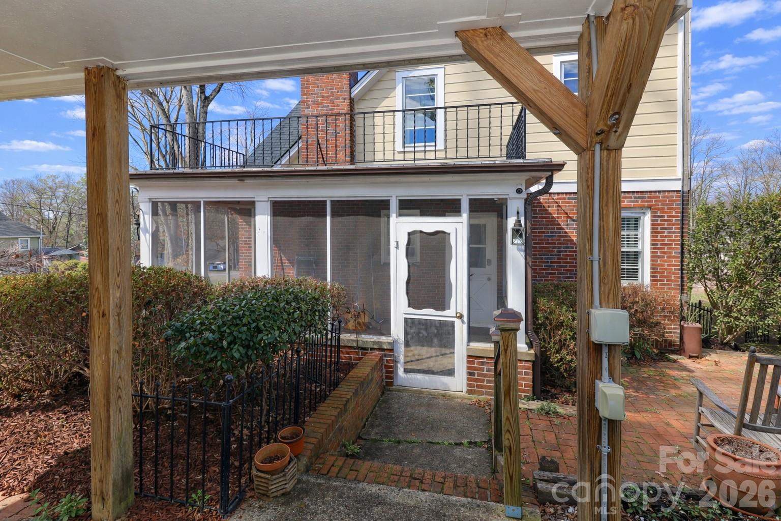216 31st Avenue NW Hickory NC 28601