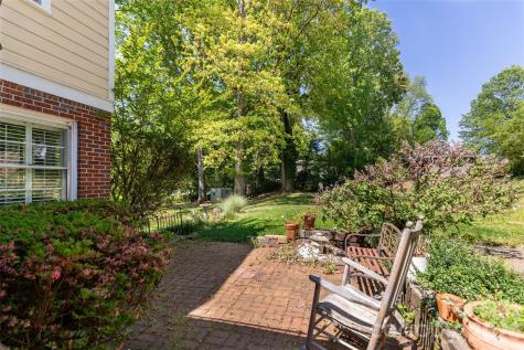 216 31st Avenue NW Hickory NC 28601