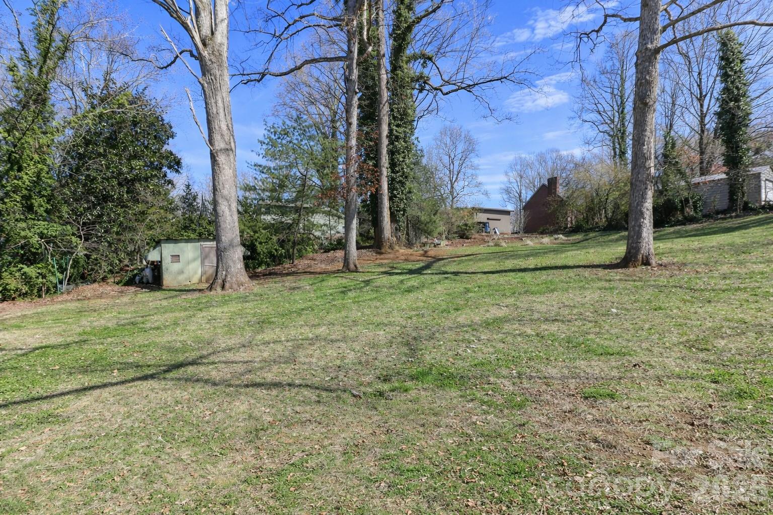 216 31st Avenue NW Hickory NC 28601