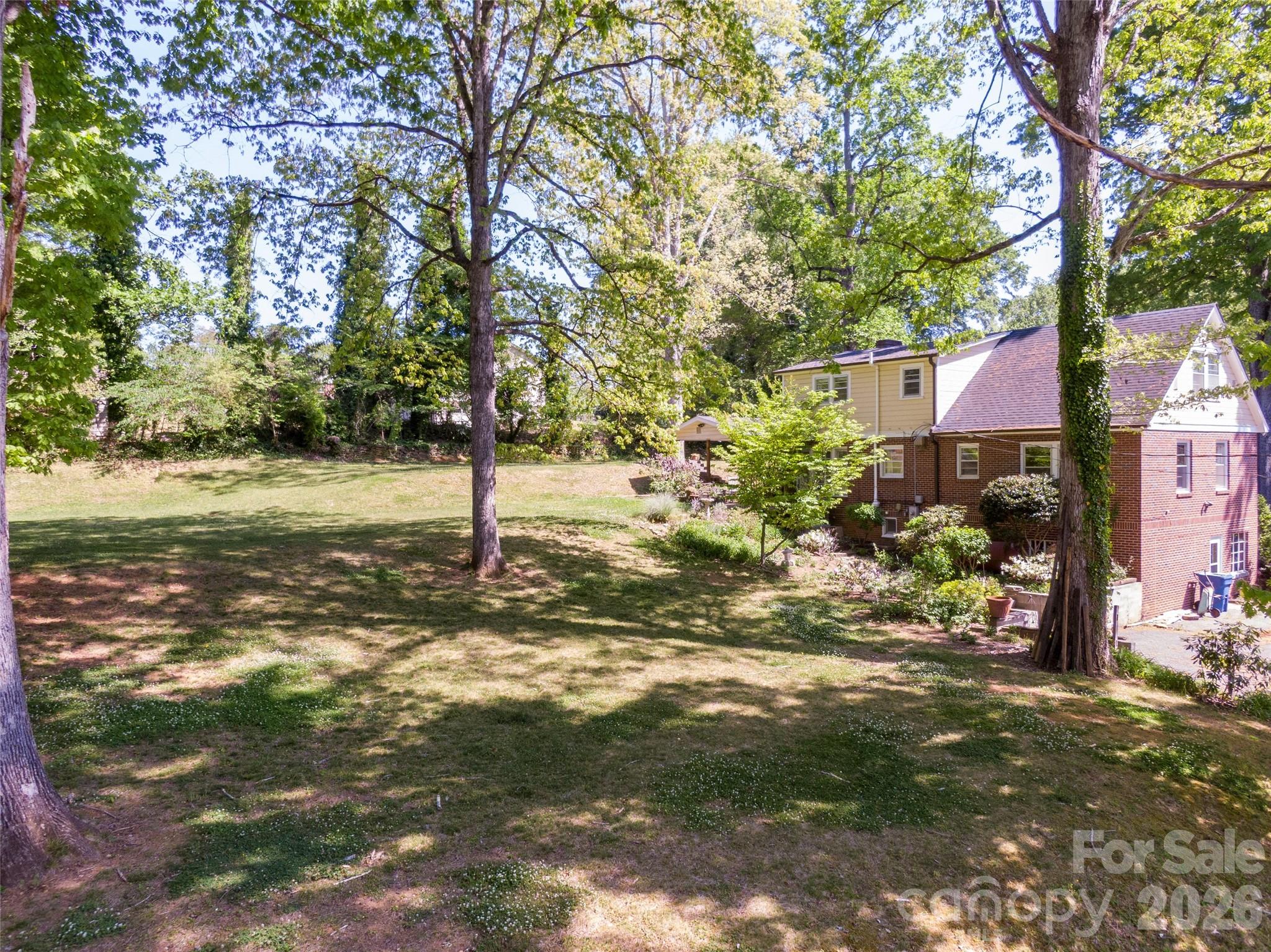 216 31st Avenue NW Hickory NC 28601