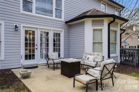 8729 Fox Chase Lane Charlotte NC 28269
