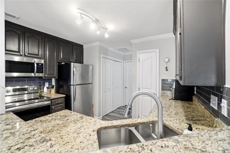 8729 Fox Chase Lane Charlotte NC 28269