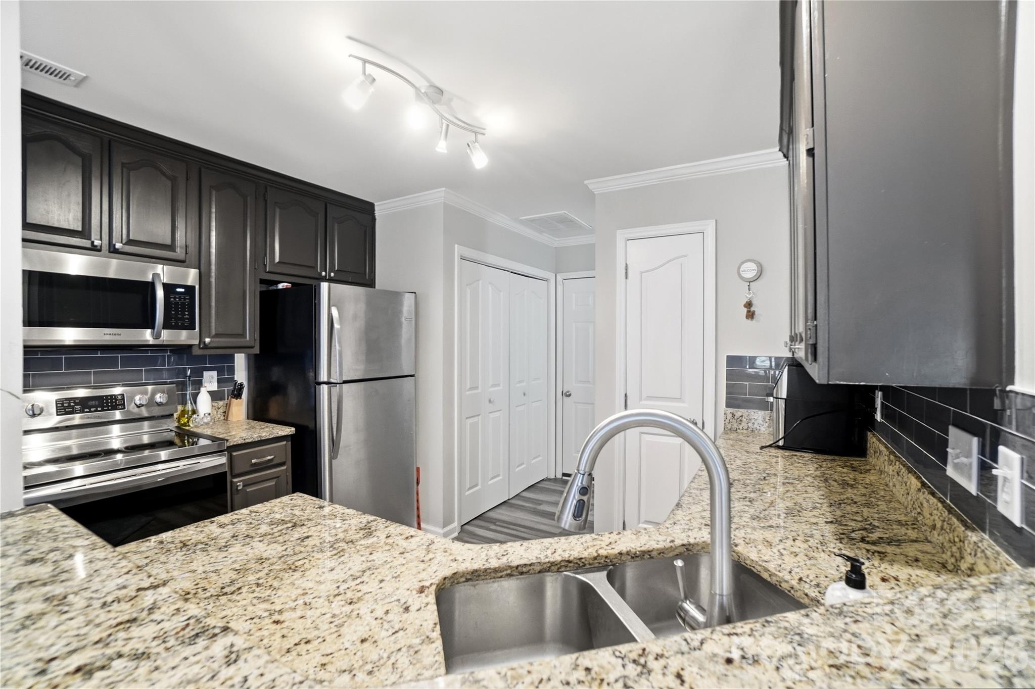 8729 Fox Chase Lane Charlotte NC 28269