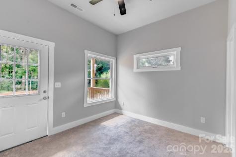 127 Northbend Drive Asheville NC 28804