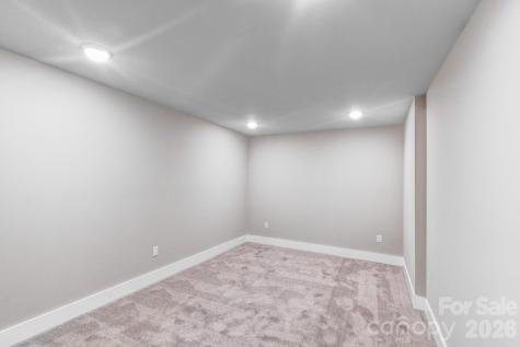 127 Northbend Drive Asheville NC 28804