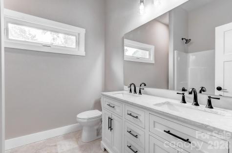 127 Northbend Drive Asheville NC 28804