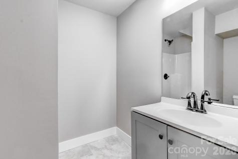 127 Northbend Drive Asheville NC 28804