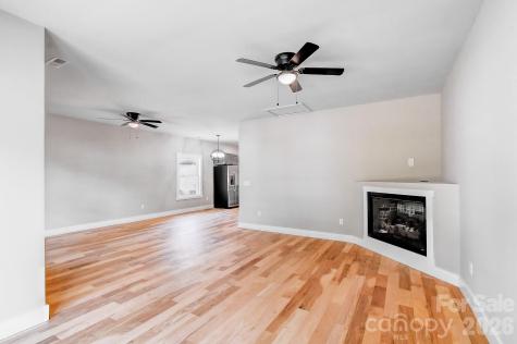 127 Northbend Drive Asheville NC 28804