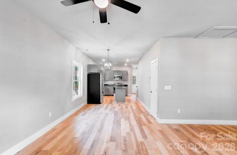 127 Northbend Drive Asheville NC 28804