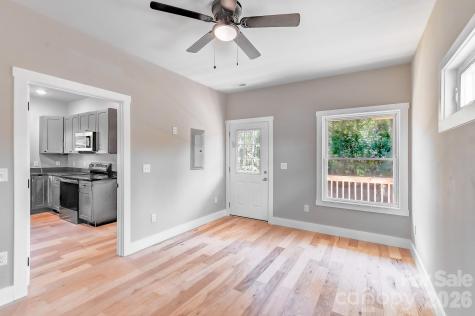 127 Northbend Drive Asheville NC 28804