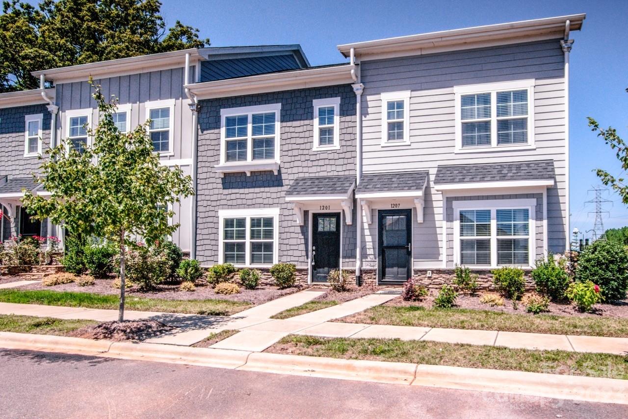 1201 Almerton Drive Denver NC 28037