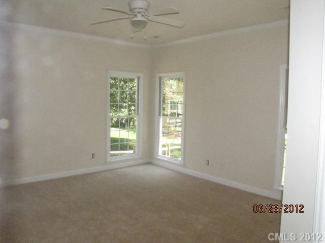 9830 Leaf Arbor Lane Charlotte NC 28277