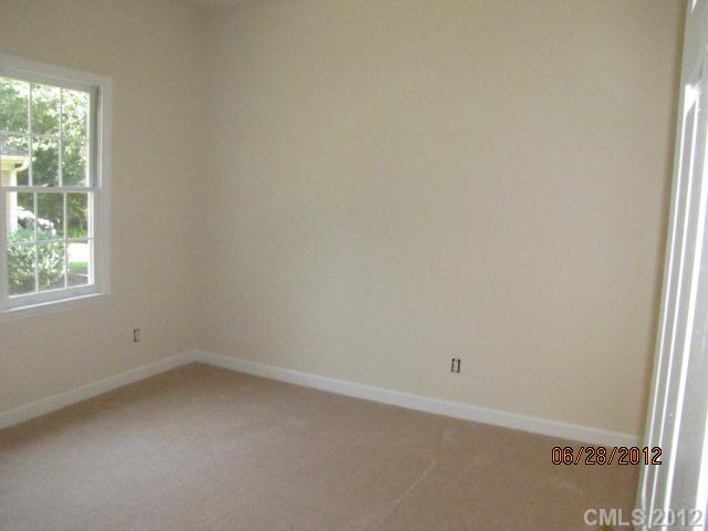 9830 Leaf Arbor Lane Charlotte NC 28277
