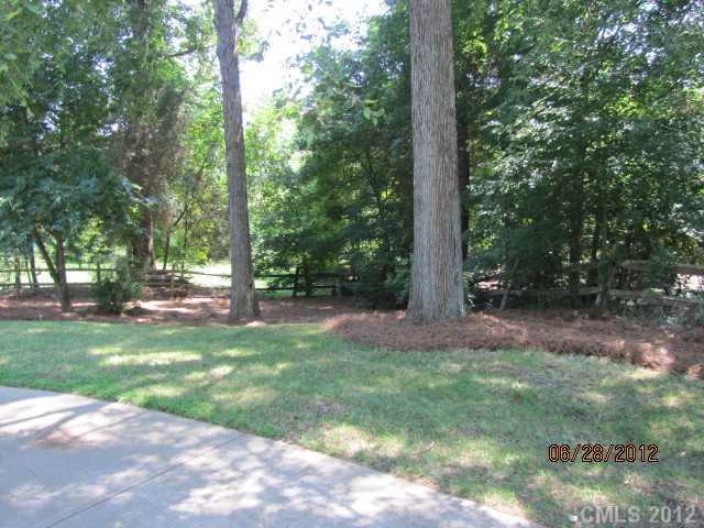 9830 Leaf Arbor Lane Charlotte NC 28277