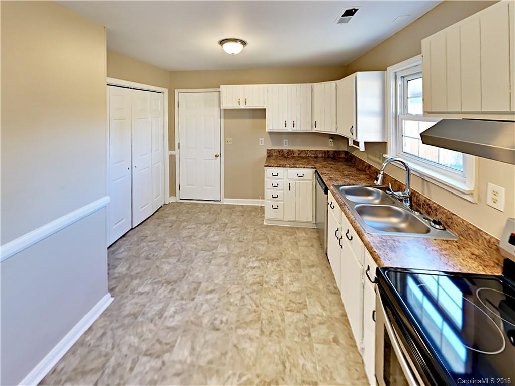 6511 Slatewood Road Charlotte NC 28212
