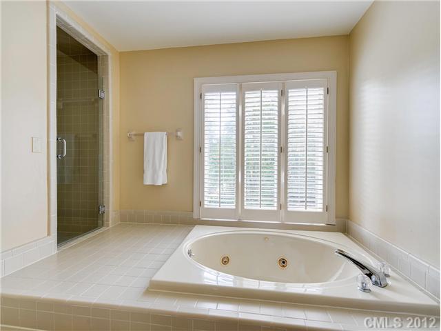 3200 Foxridge Road Charlotte NC 28226