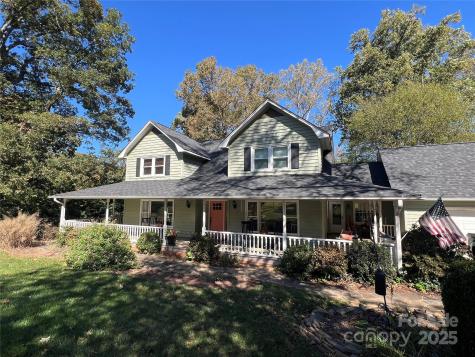 303 Fallingbrook Drive Belmont NC 28012