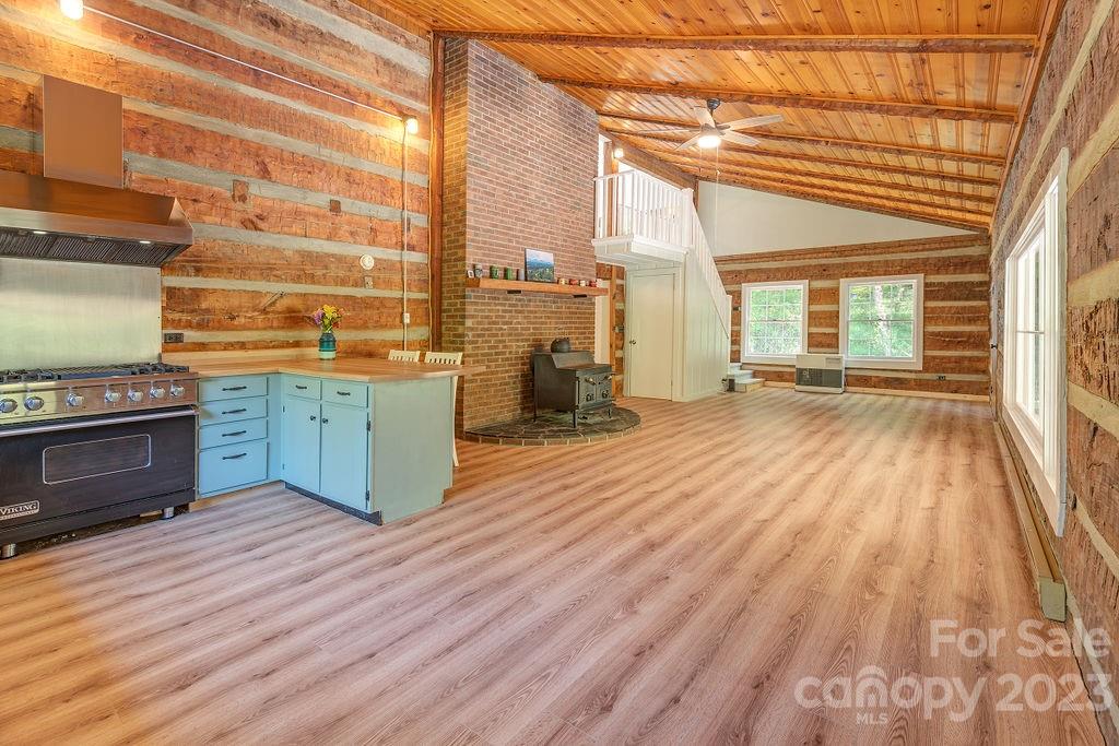107 Welch Road Candler NC 28715