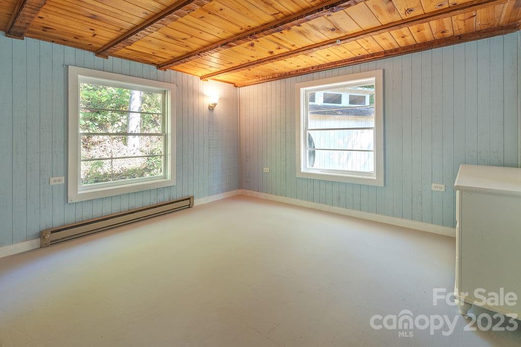 107 Welch Road Candler NC 28715
