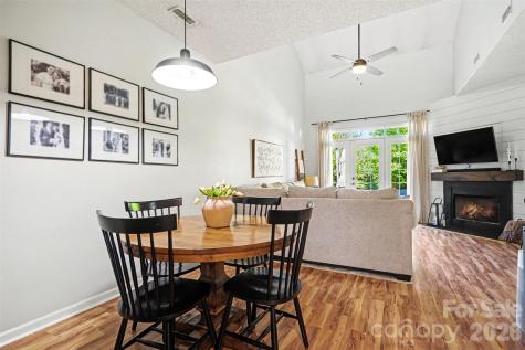 1309 Anthem Court Charlotte NC 28205