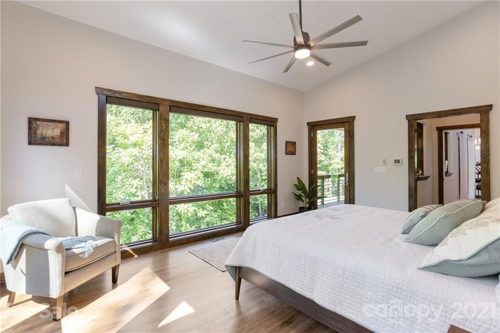 121 High Hickory Trail Swannanoa NC 28778