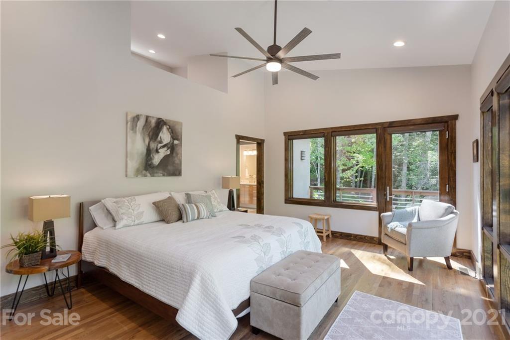 121 High Hickory Trail Swannanoa NC 28778