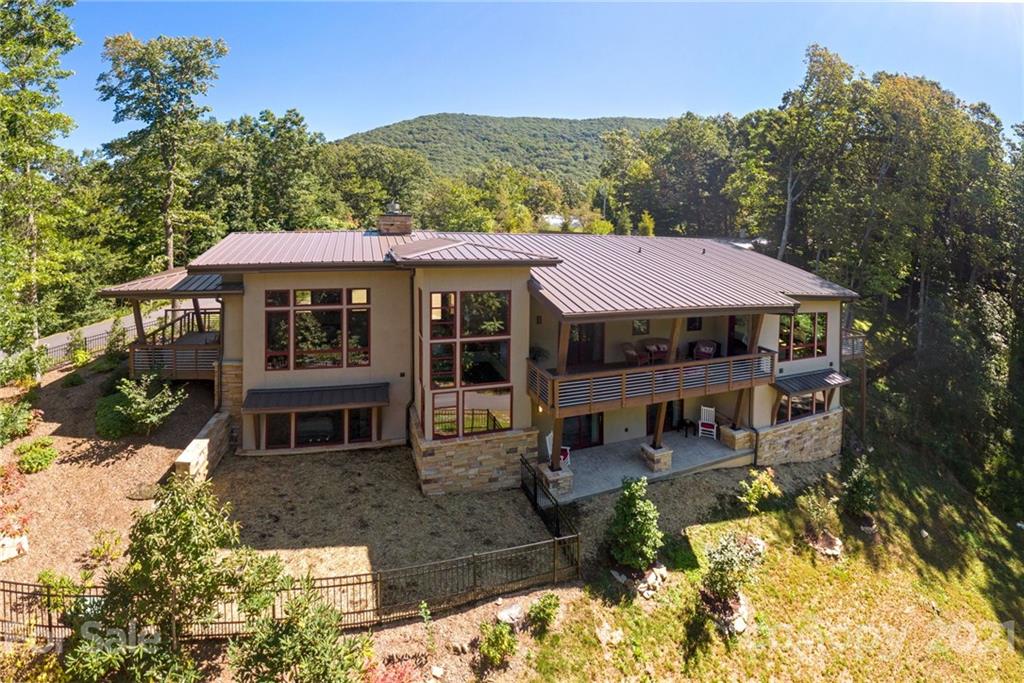 121 High Hickory Trail Swannanoa NC 28778