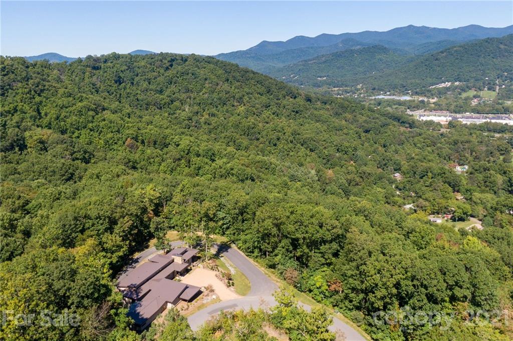 121 High Hickory Trail Swannanoa NC 28778