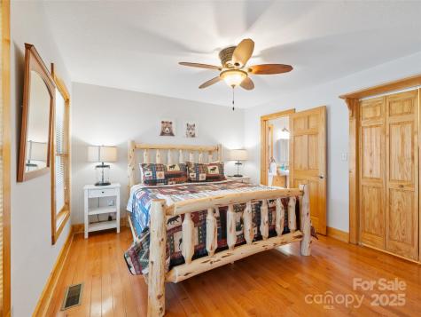 20 Claw Court Bakersville NC 28705