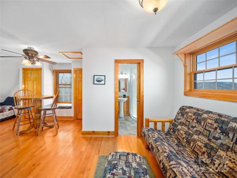 20 Claw Court Bakersville NC 28705