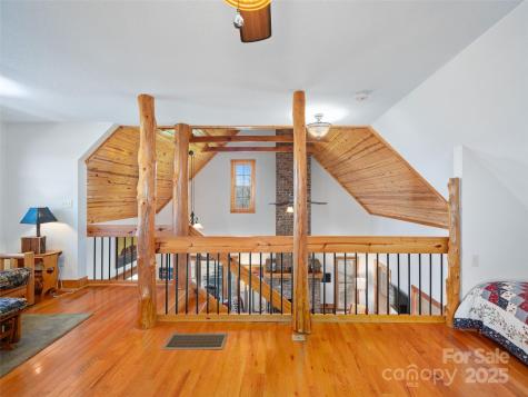 20 Claw Court Bakersville NC 28705