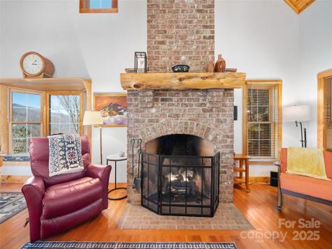 20 Claw Court Bakersville NC 28705
