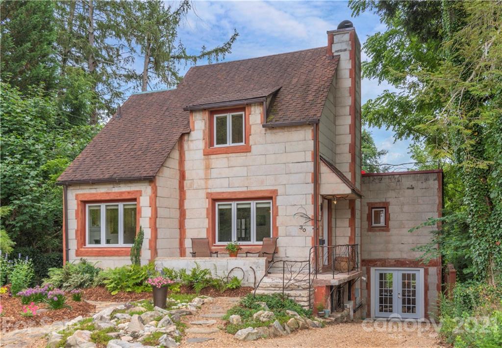 30 Norwood Avenue Asheville NC 28804