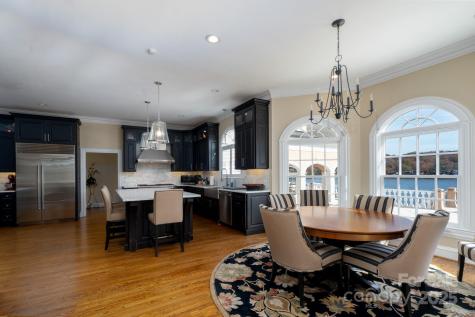 444 Glenbrook Springs New London NC 28127