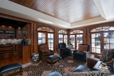 444 Glenbrook Springs New London NC 28127