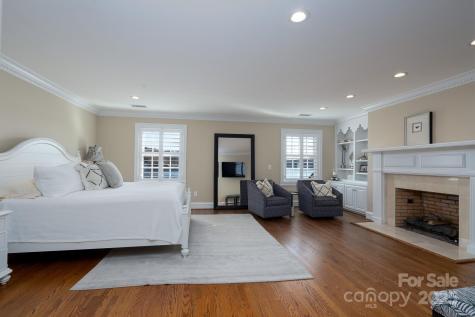 444 Glenbrook Springs New London NC 28127