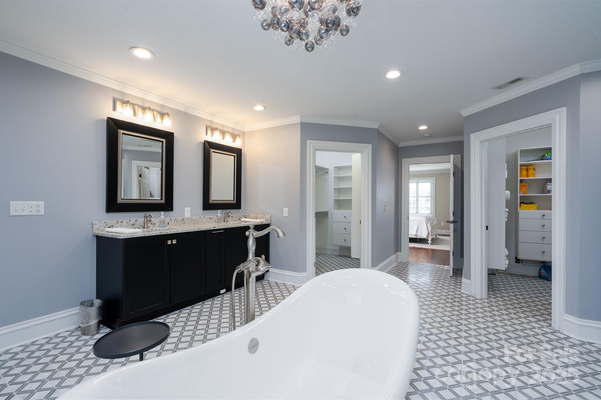 444 Glenbrook Springs New London NC 28127